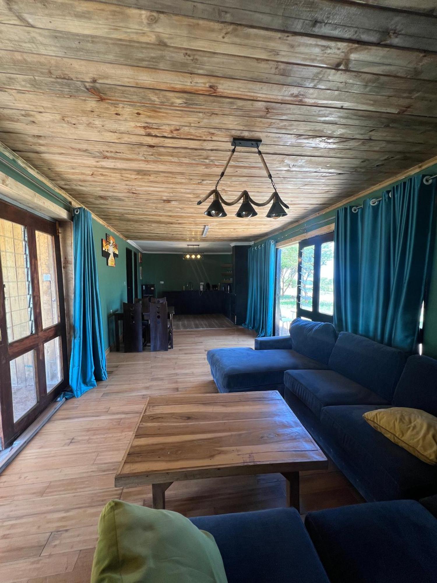 Amboseli Glass House Oloitokitok Exteriér fotografie