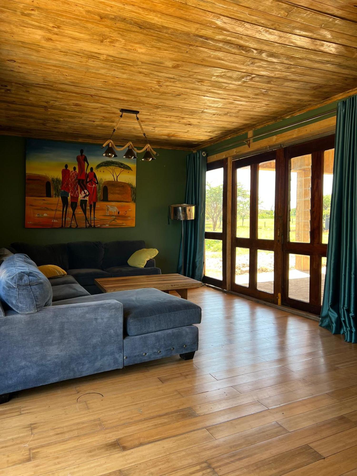 Amboseli Glass House Oloitokitok Exteriér fotografie